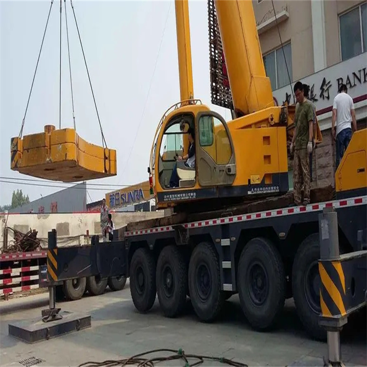 陵城当地吊车出租|机器吊装|75吨|工厂搬迁服务